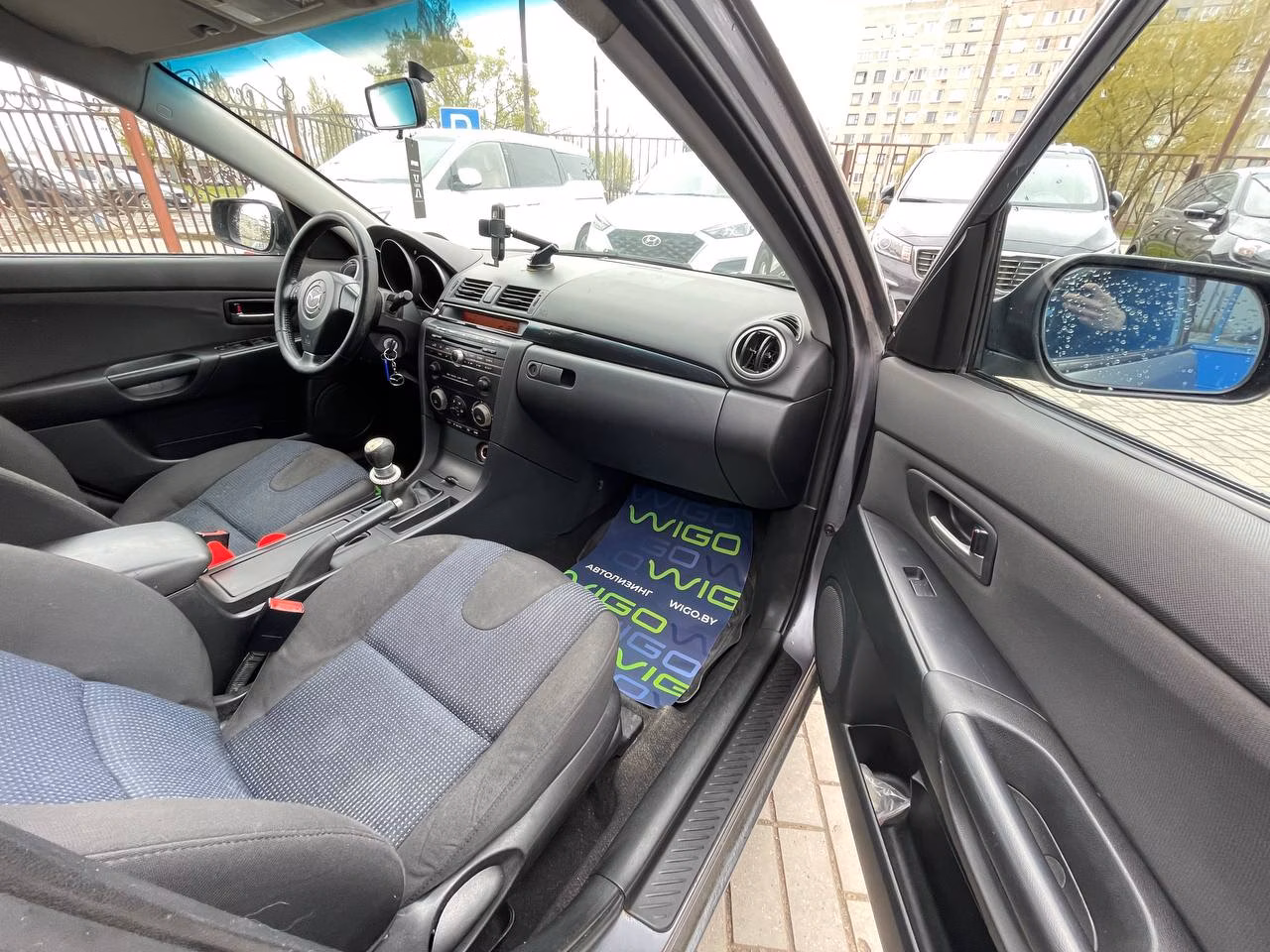 Mazda 3 фото 3