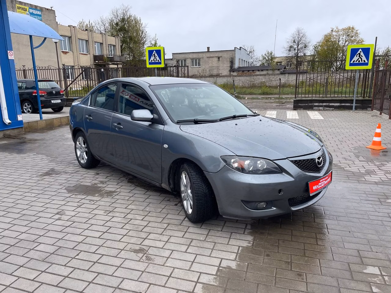 Mazda 3 фото 15