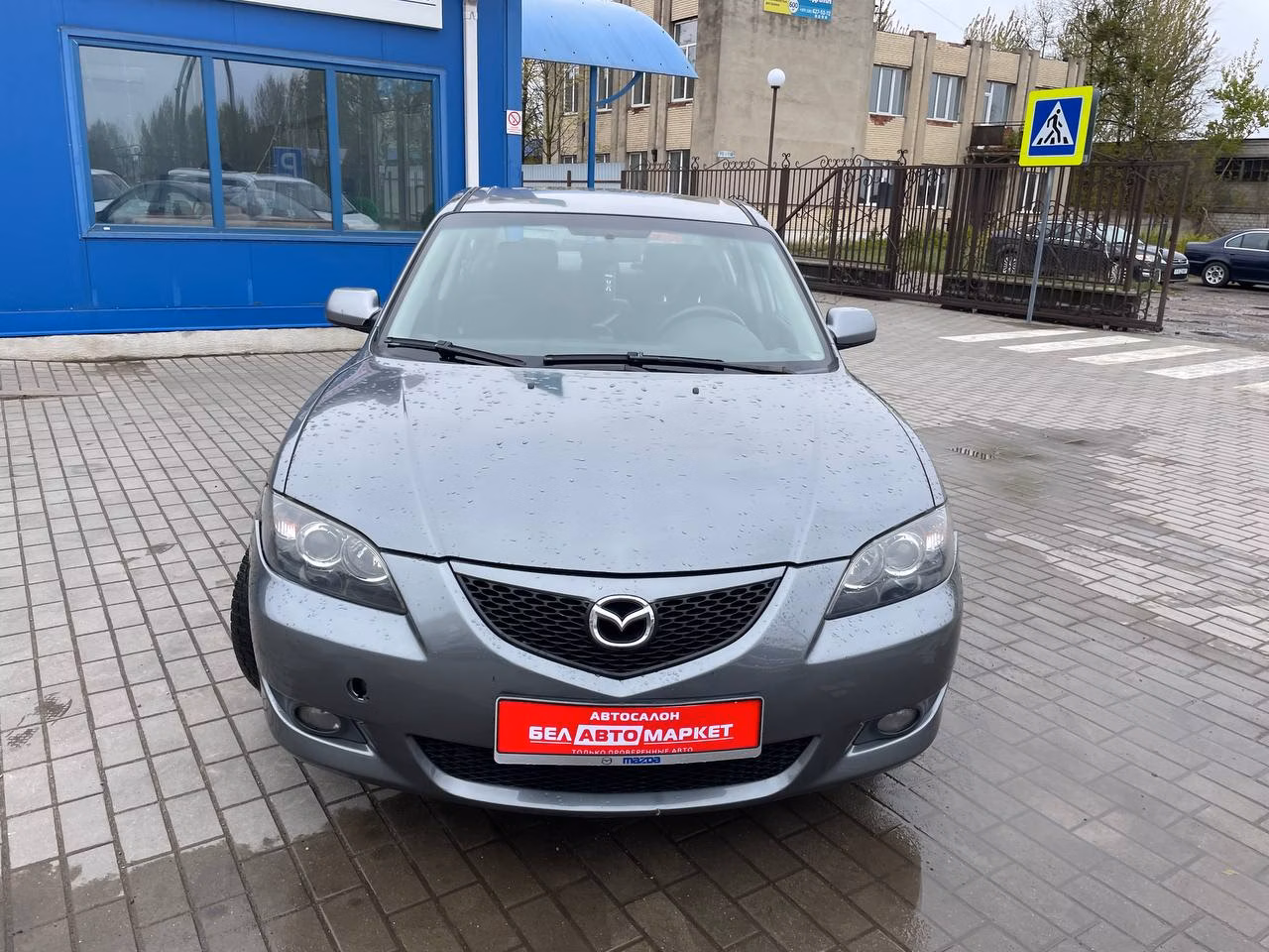 Mazda 3 фото 16