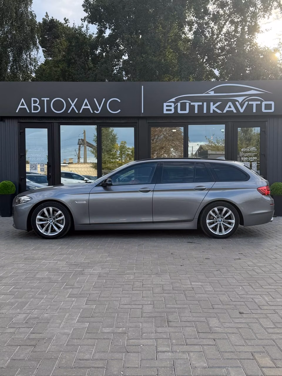 BMW 5 серия фото 4