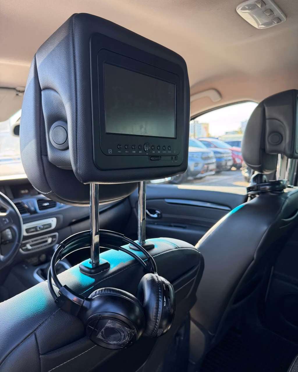Renault Grand Scenic фото 12