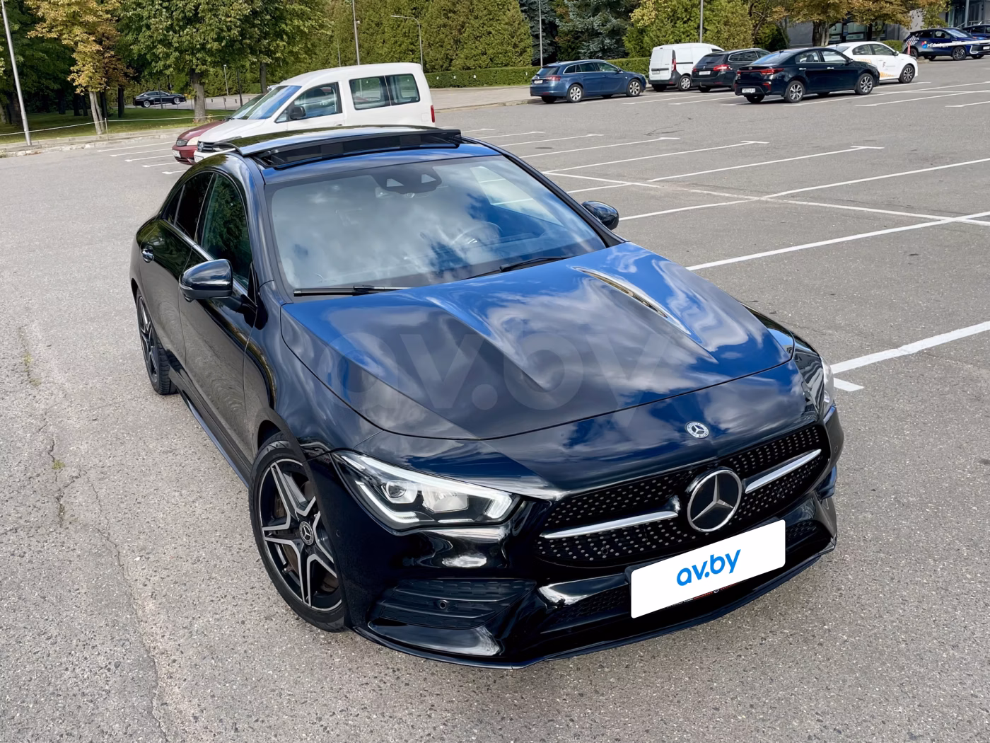 Mercedes-Benz CLA фото 9