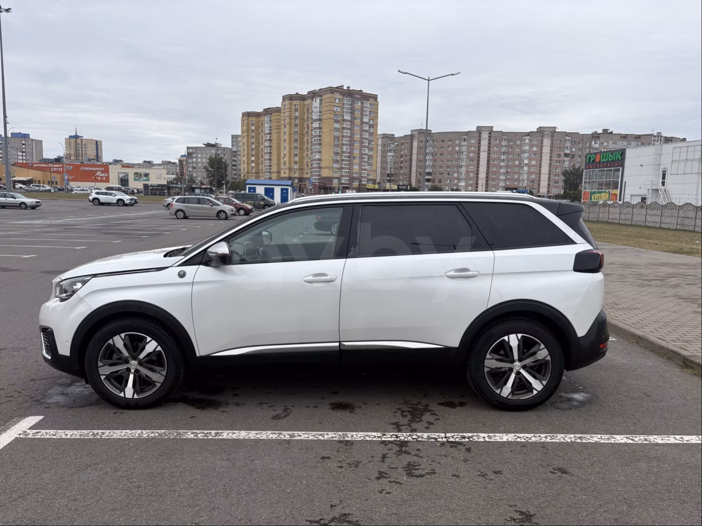 Peugeot 5008 фото 6