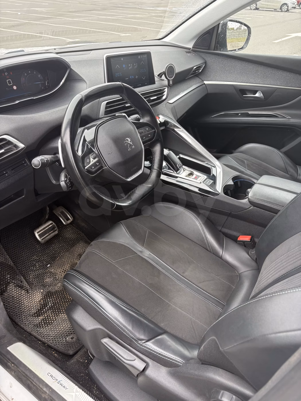 Peugeot 5008 фото 16