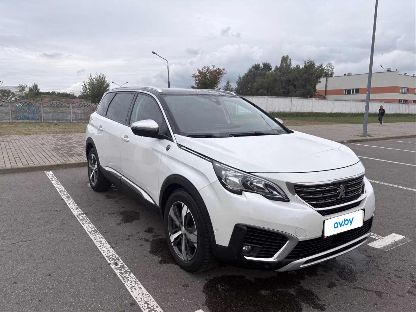 Peugeot 5008 фото 2