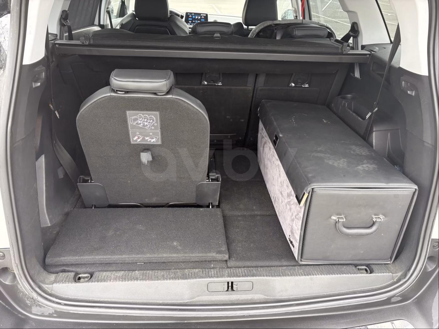Peugeot 5008 фото 28