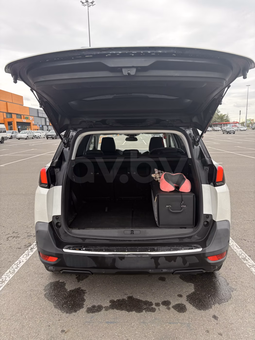 Peugeot 5008 фото 11