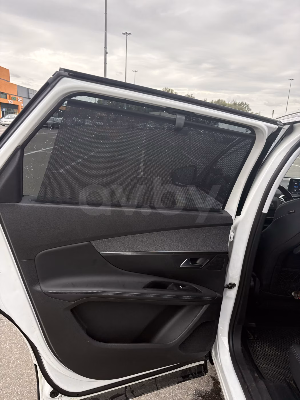 Peugeot 5008 фото 25