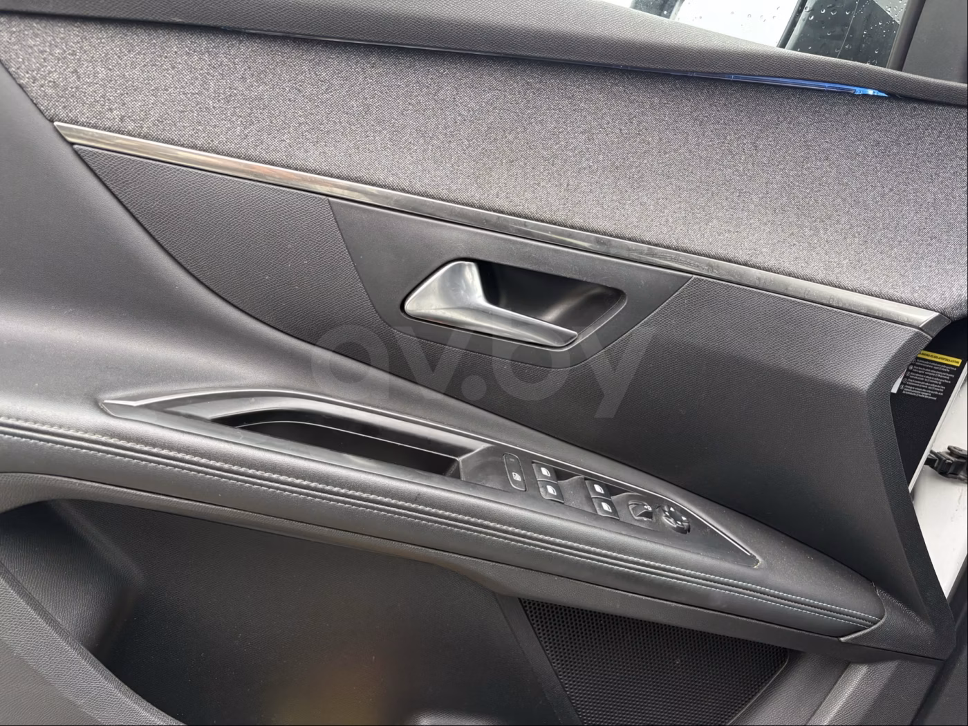 Peugeot 5008 фото 24