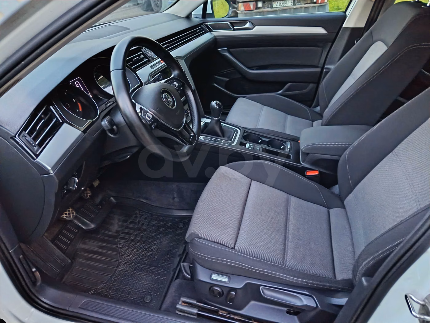 Volkswagen Passat фото 20