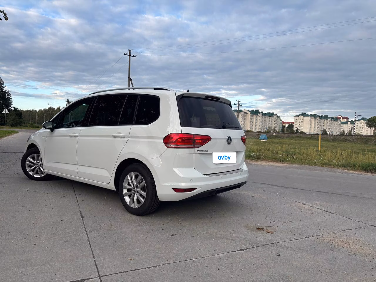 Volkswagen Touran фото 11