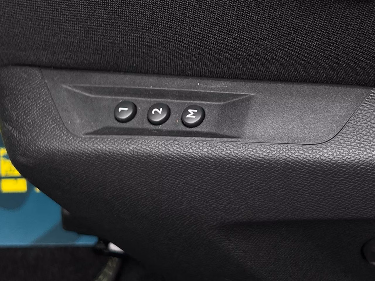Peugeot 308 фото 9