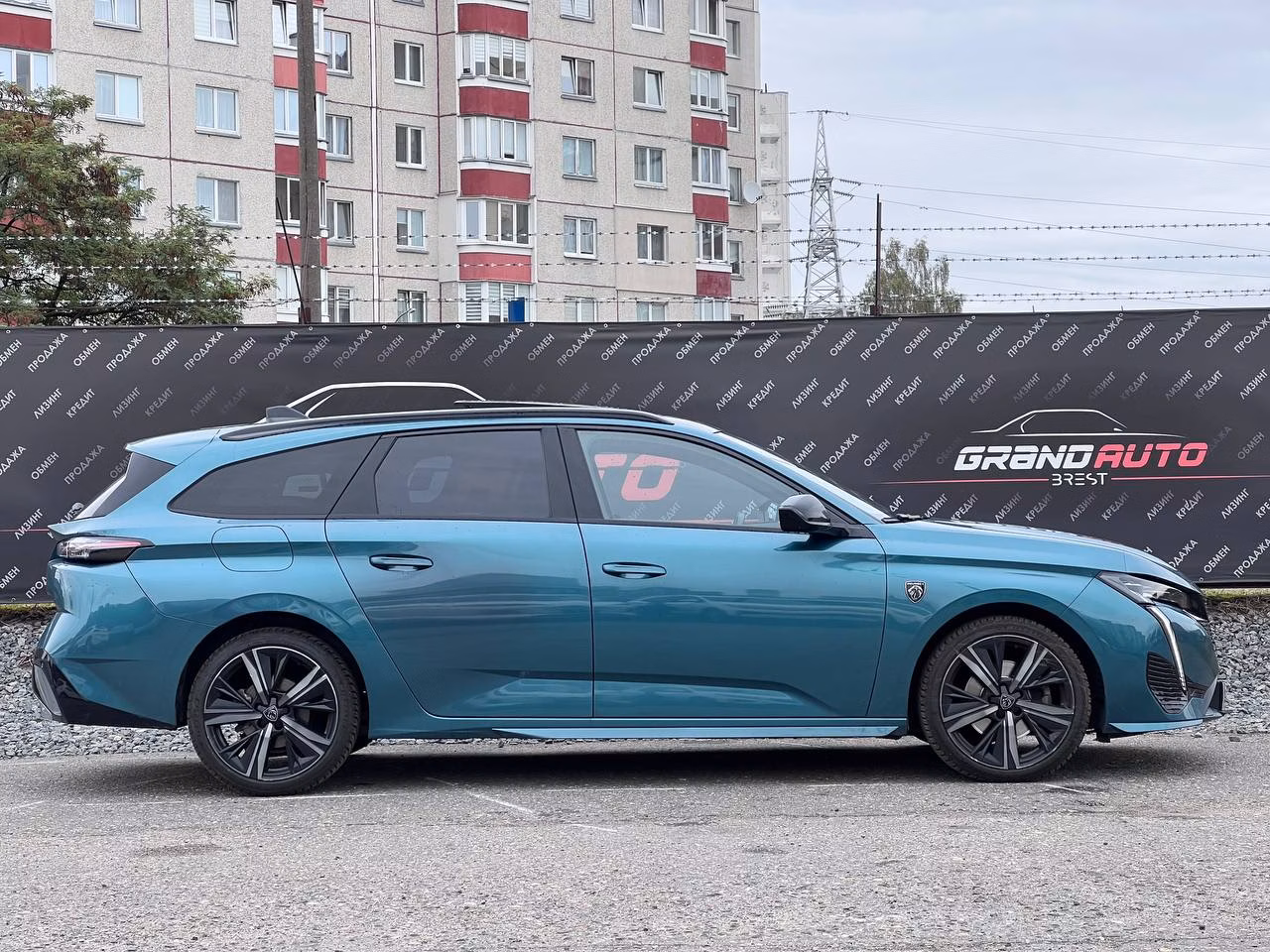 Peugeot 308 фото 6