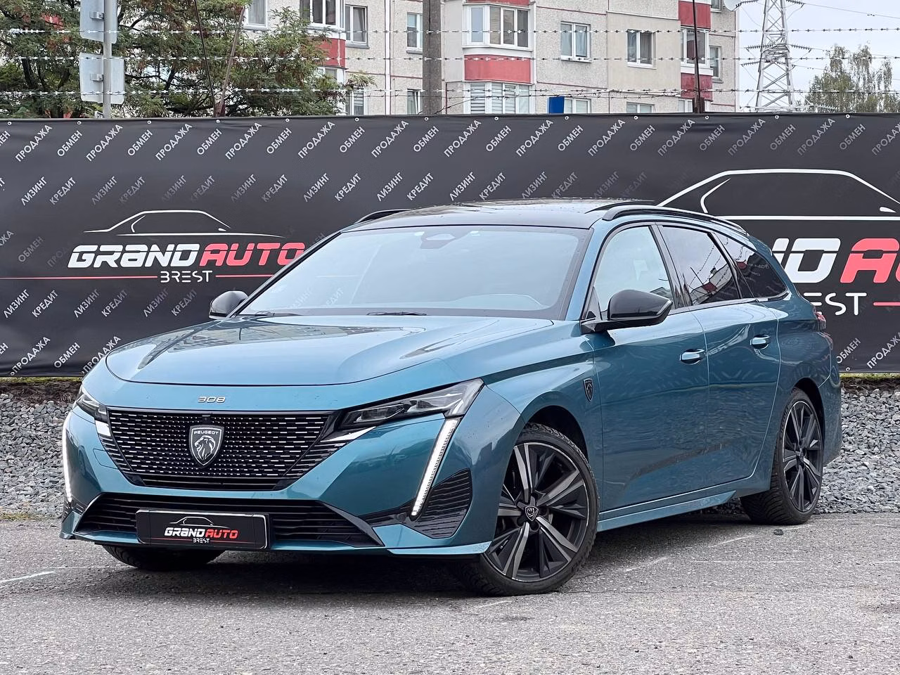 Peugeot 308 фото 2