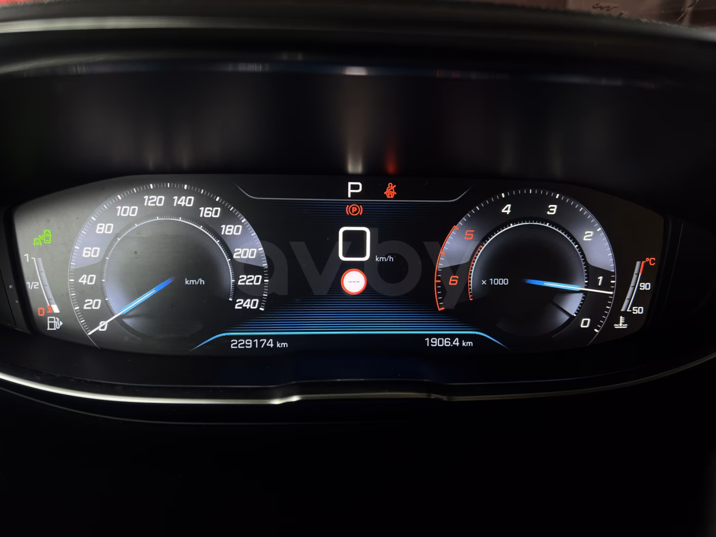 Peugeot 5008 фото 15