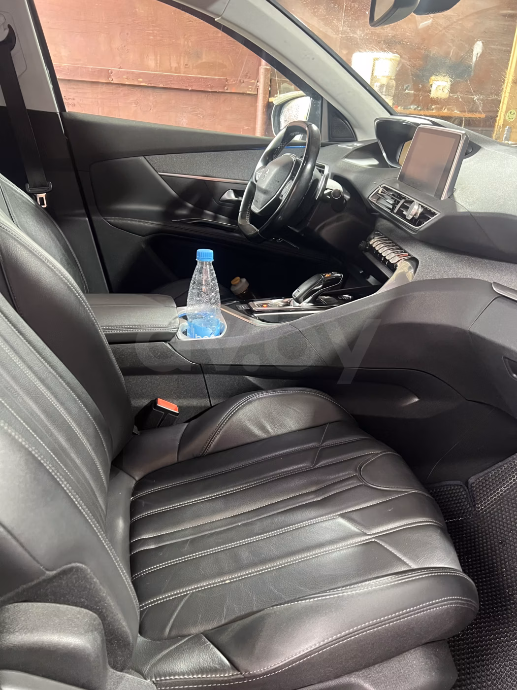 Peugeot 5008 фото 16