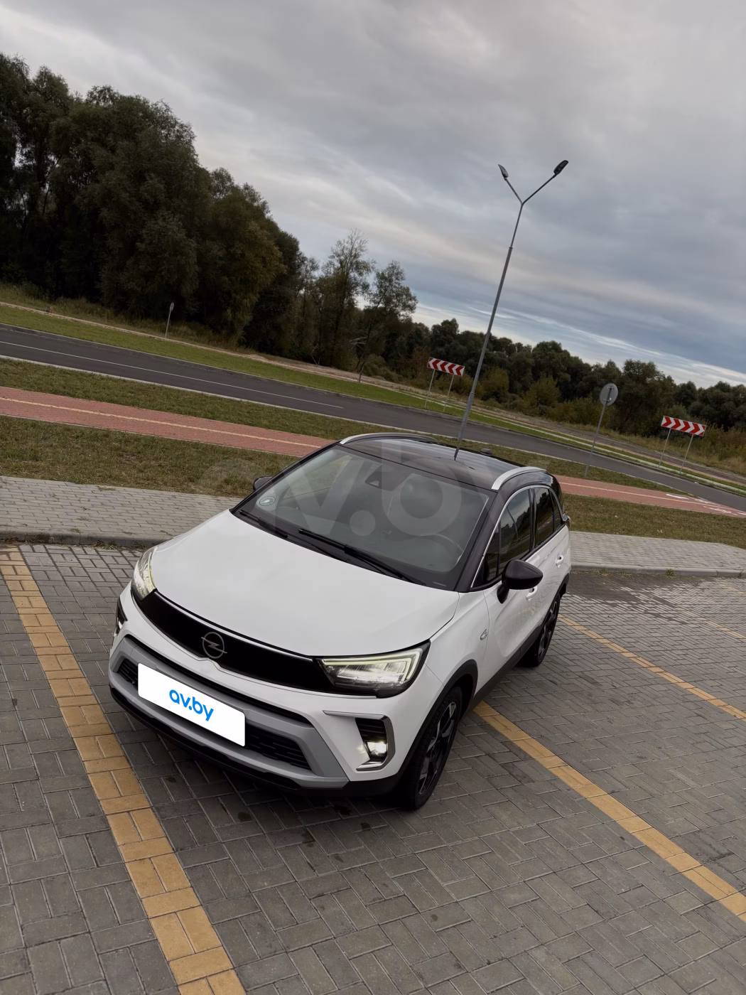 Opel Crossland X фото 10