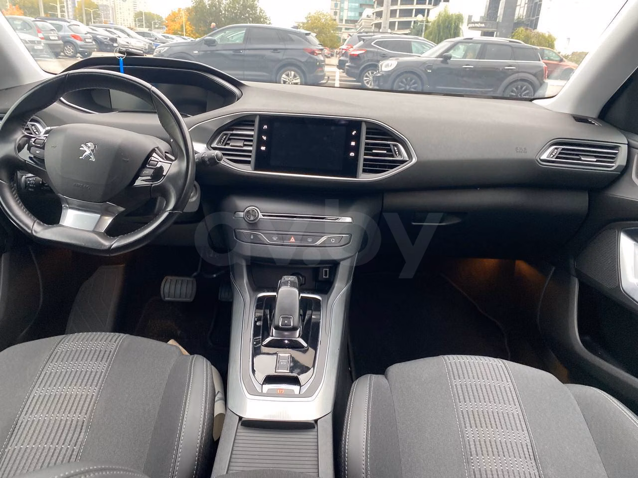 Peugeot 308 фото 5