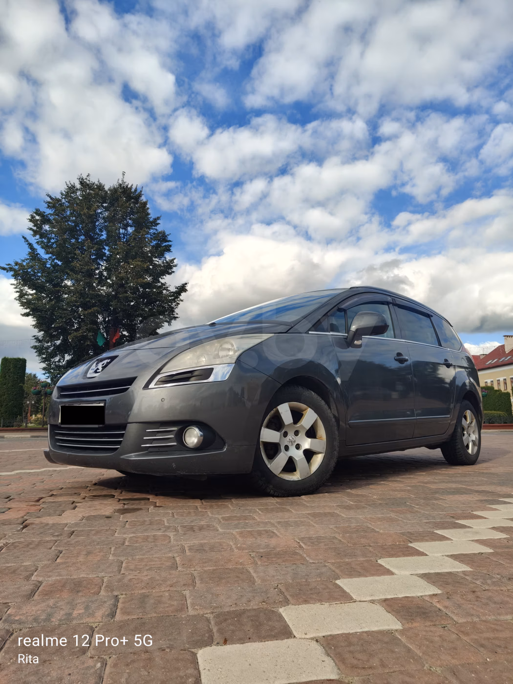 Peugeot 5008 фото 6