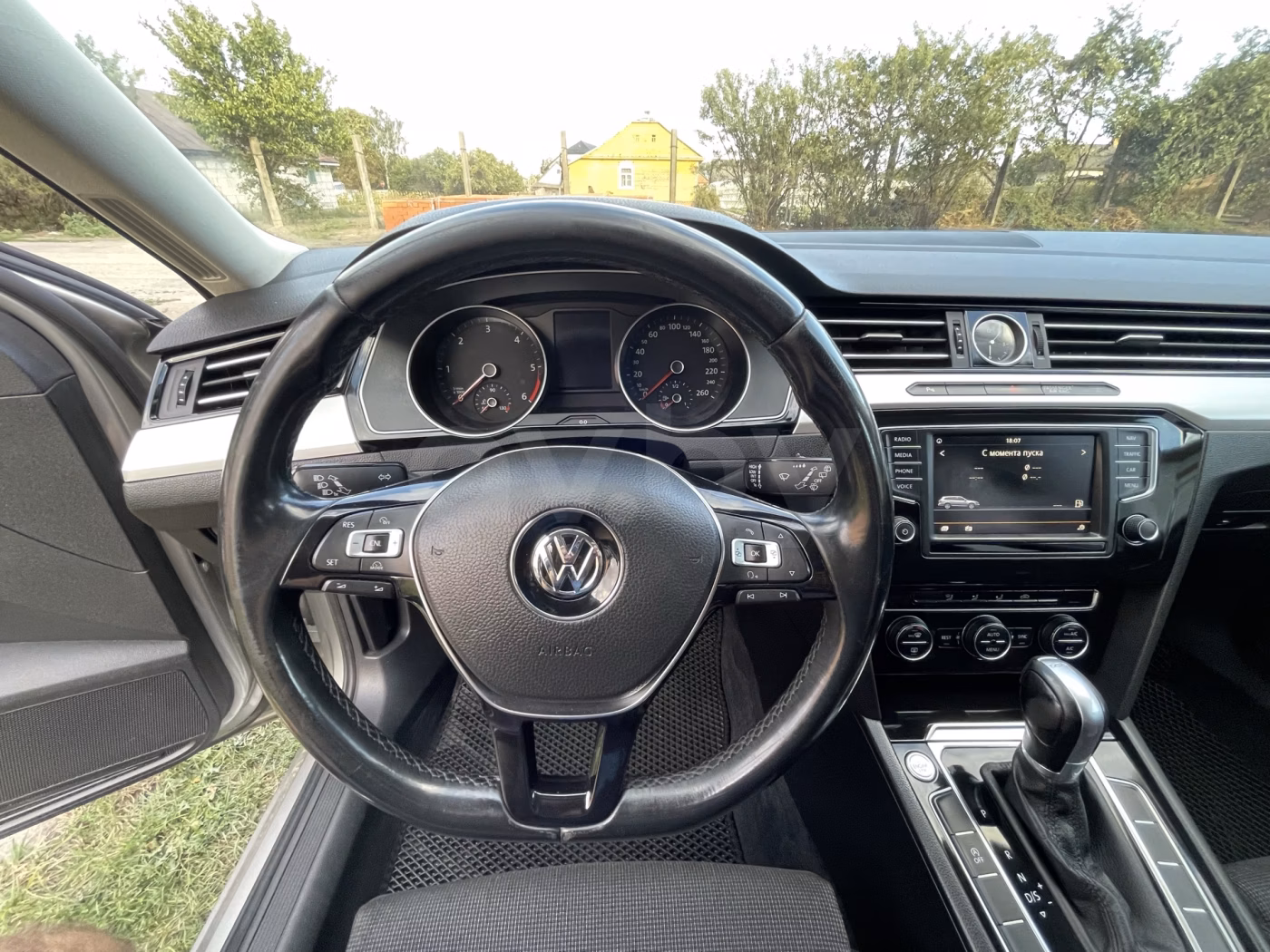 Volkswagen Passat фото 20