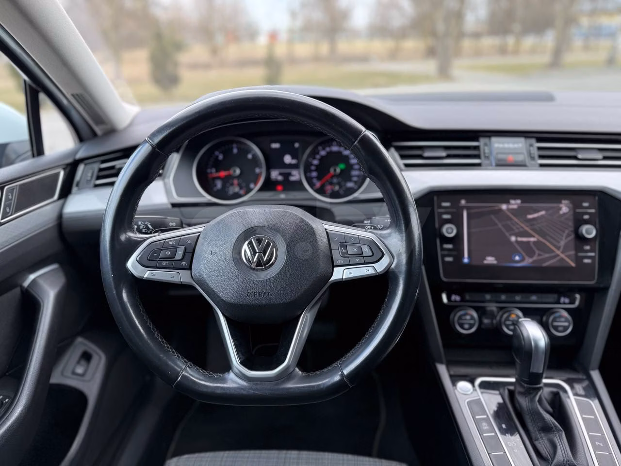Volkswagen Passat фото 13