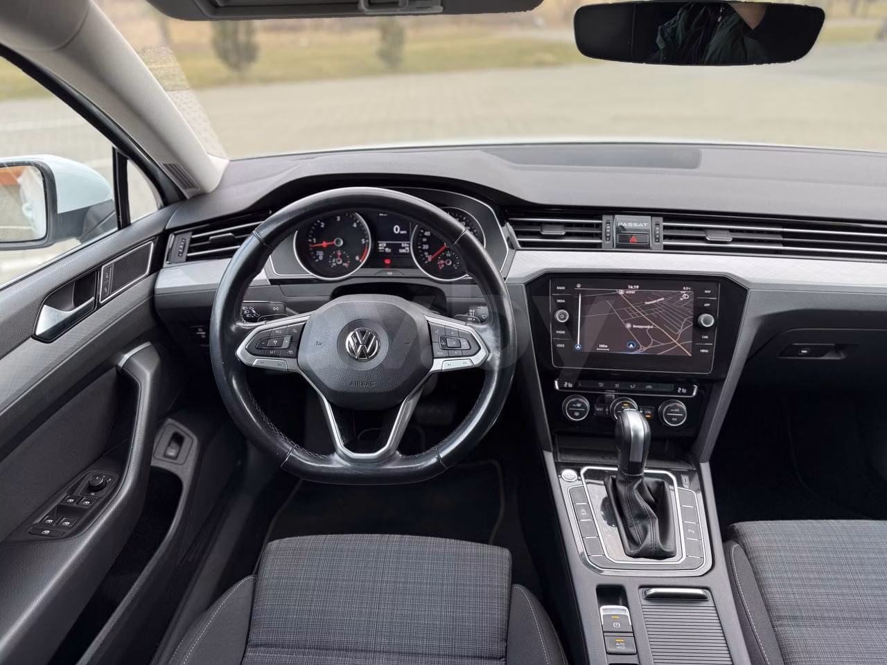 Volkswagen Passat фото 16