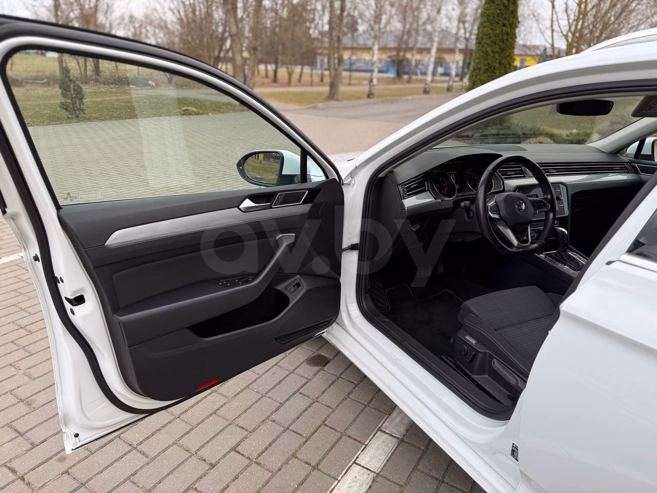 Volkswagen Passat фото 10