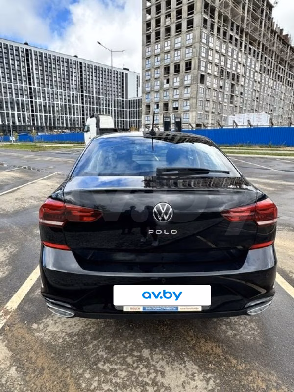 Volkswagen Polo Sedan фото 6