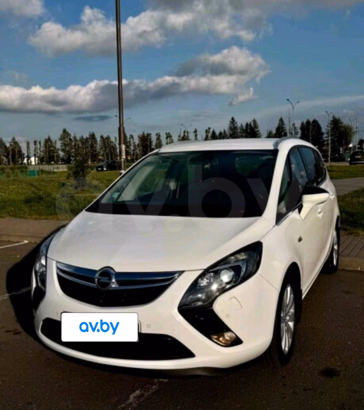 Opel Zafira фото 4