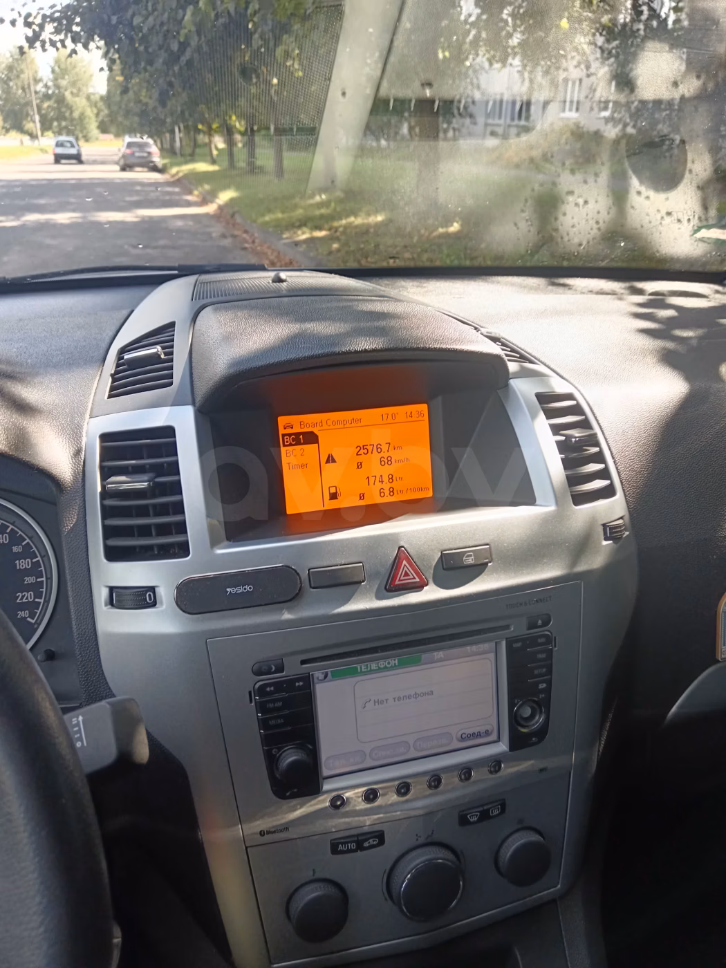 Opel Zafira фото 10