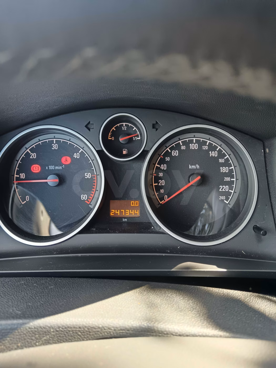 Opel Zafira фото 9