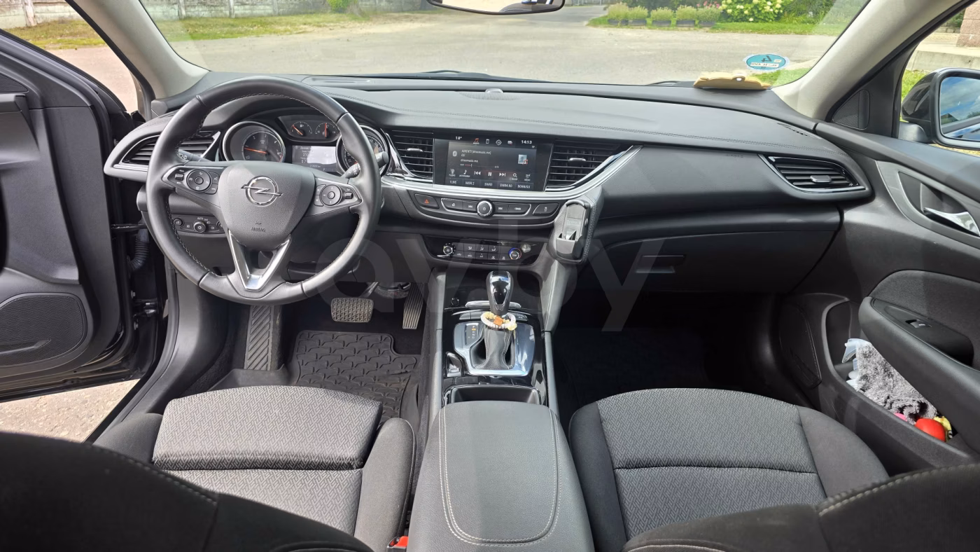 Opel Insignia фото 5
