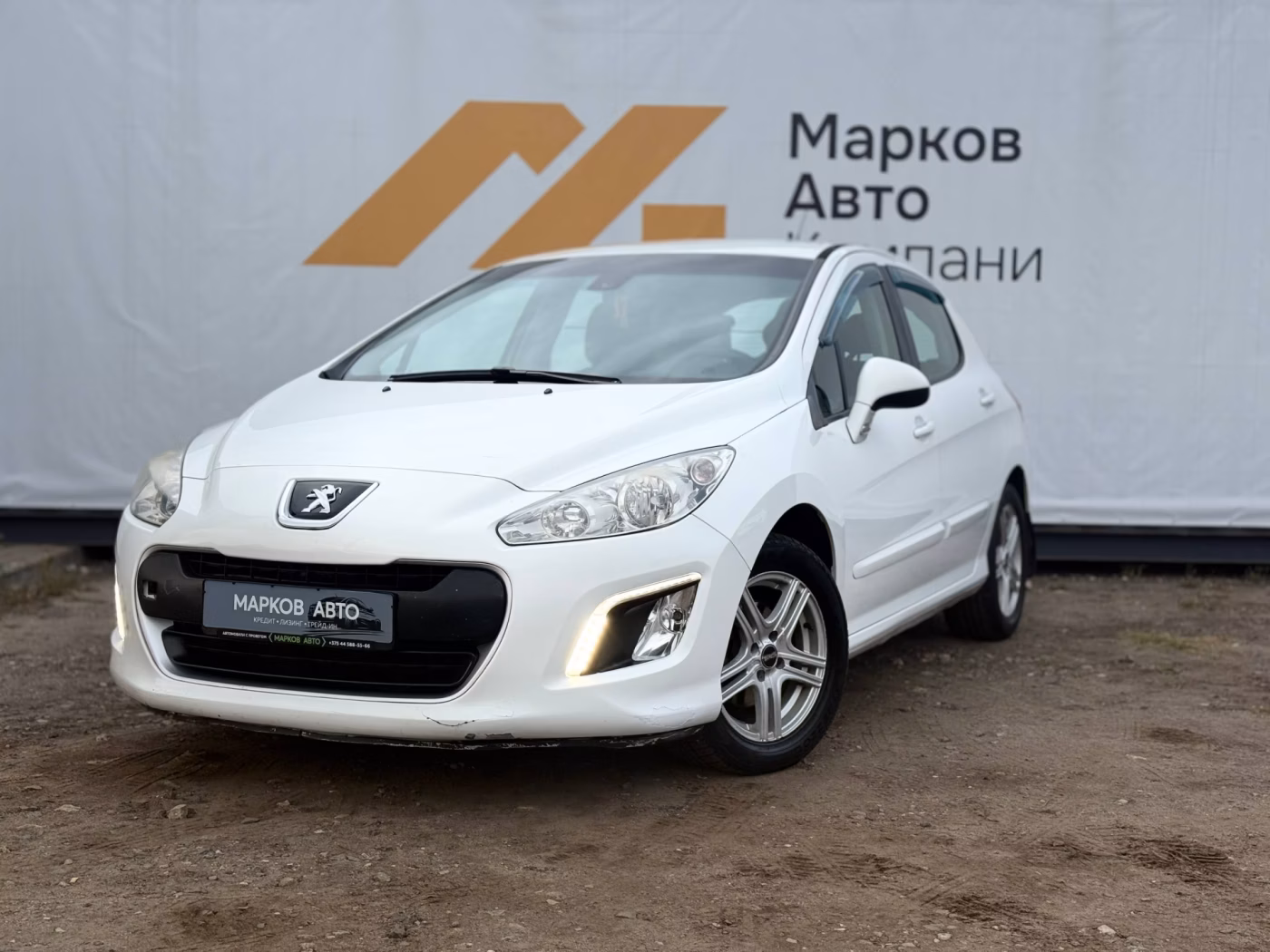 Peugeot 308 фото 3