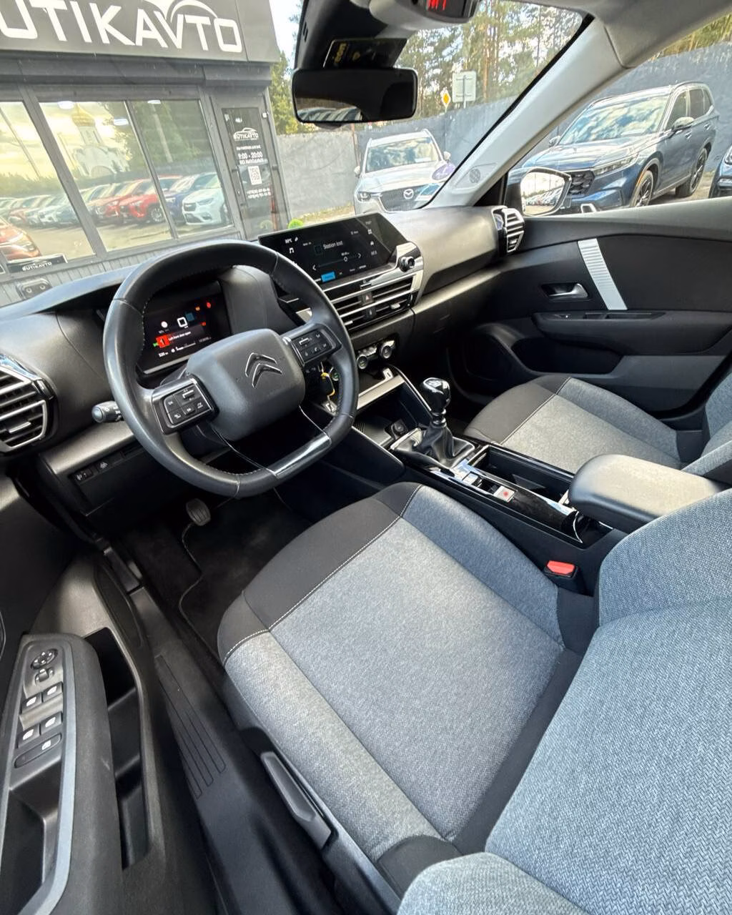 Citroen C4 фото 8