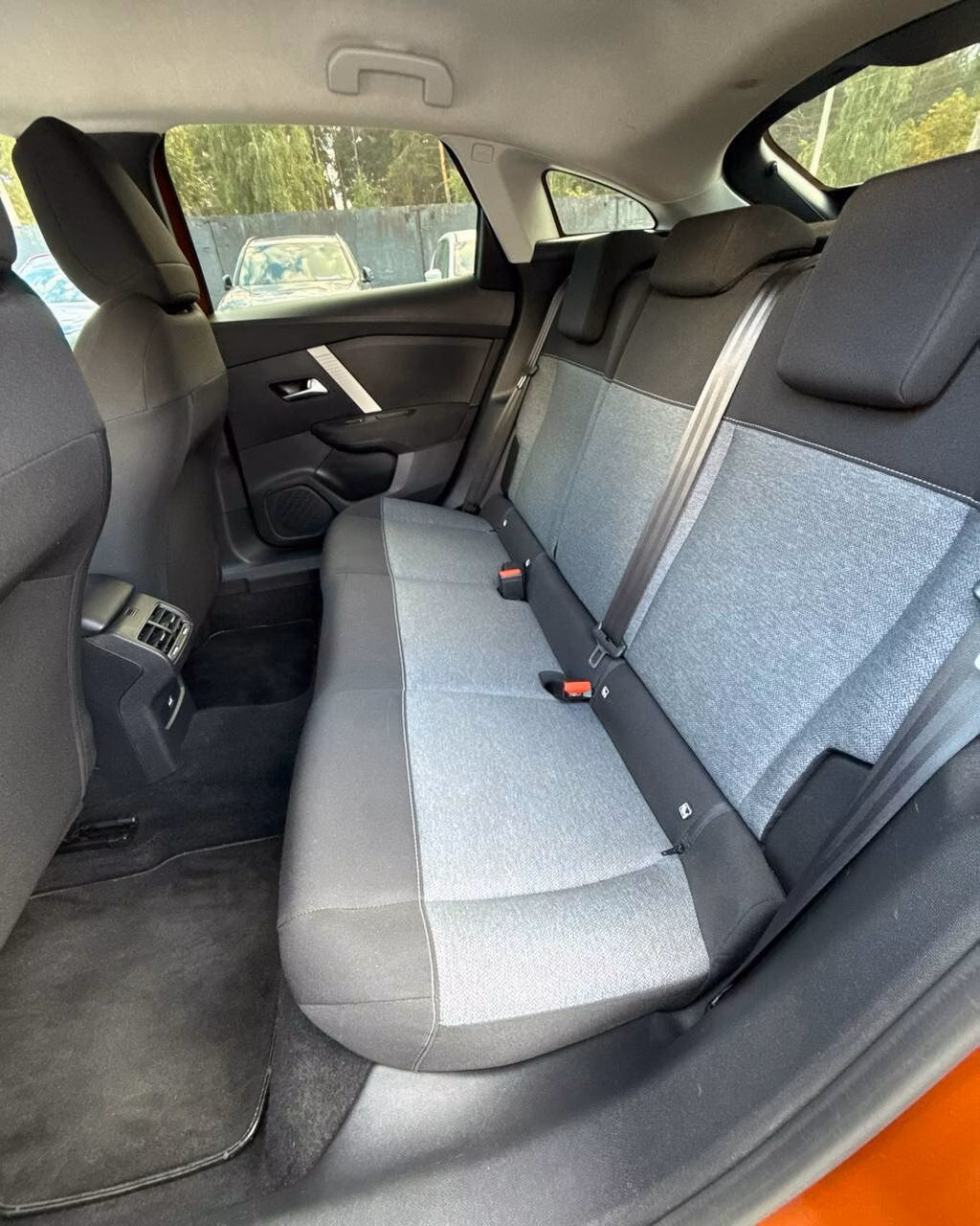 Citroen C4 фото 9