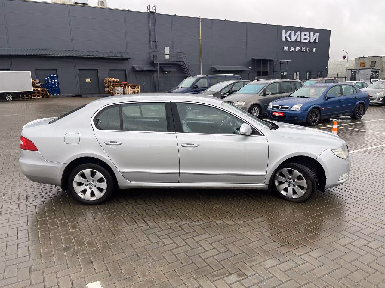 Skoda Superb фото 4