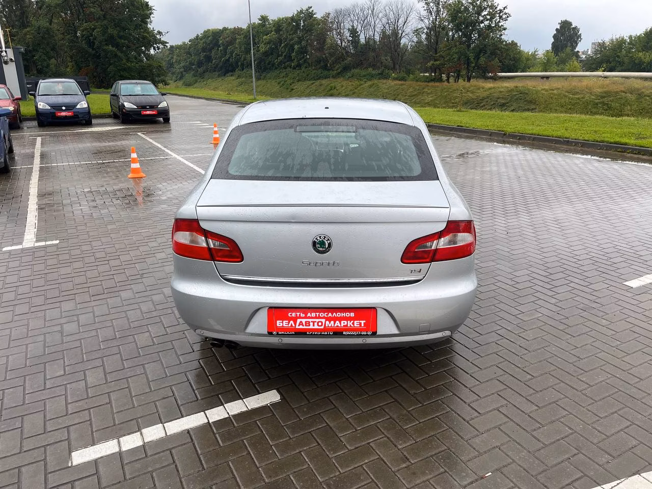 Skoda Superb фото 6