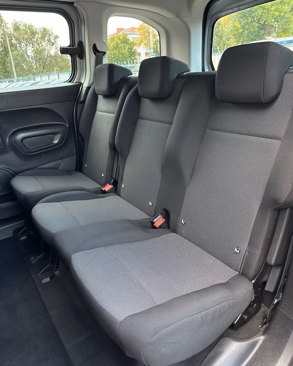 Peugeot Rifter фото 11