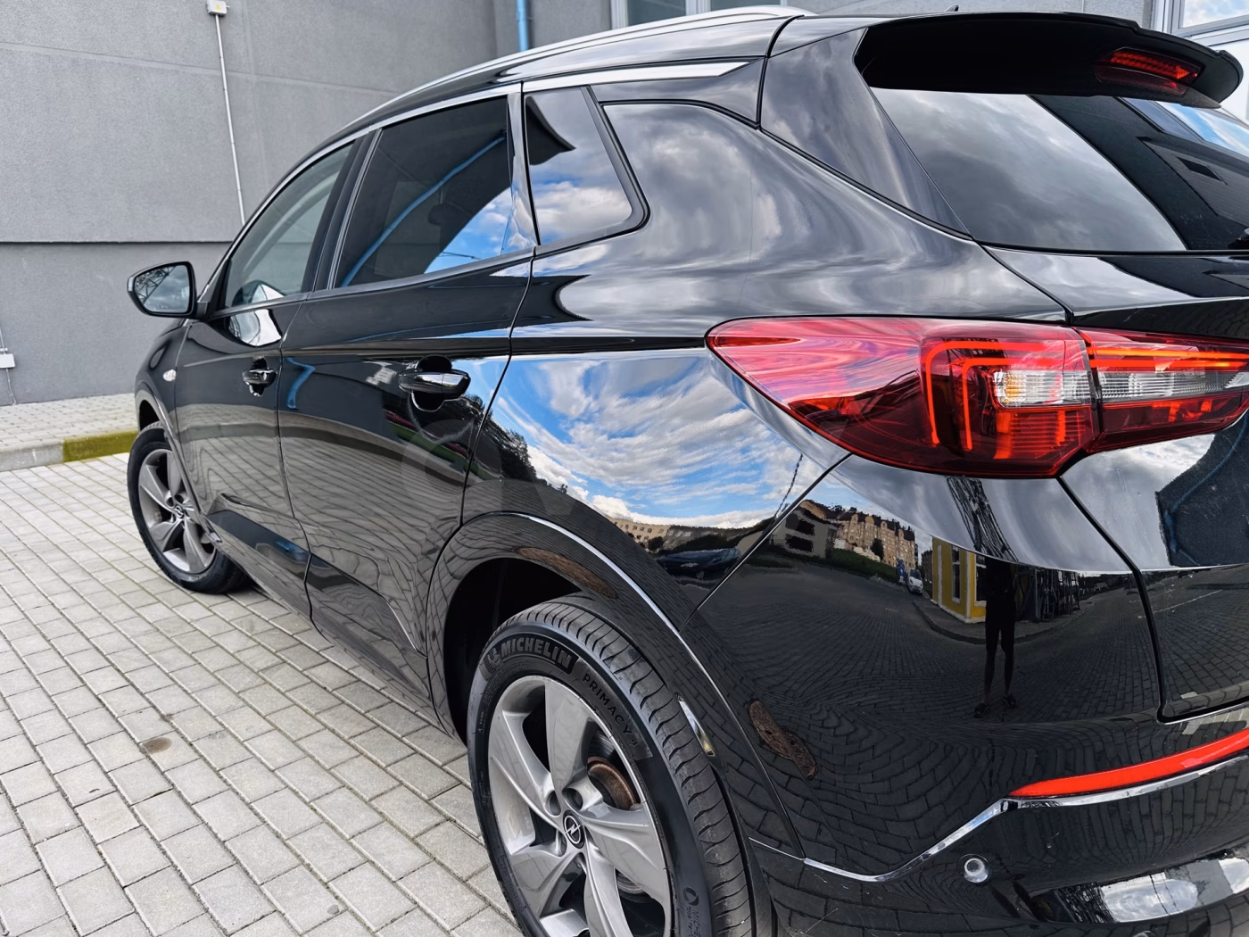 Opel Grandland X фото 10