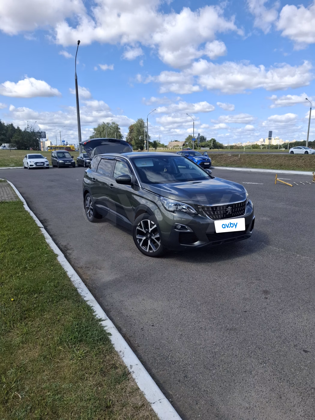 Peugeot 5008 фото 2