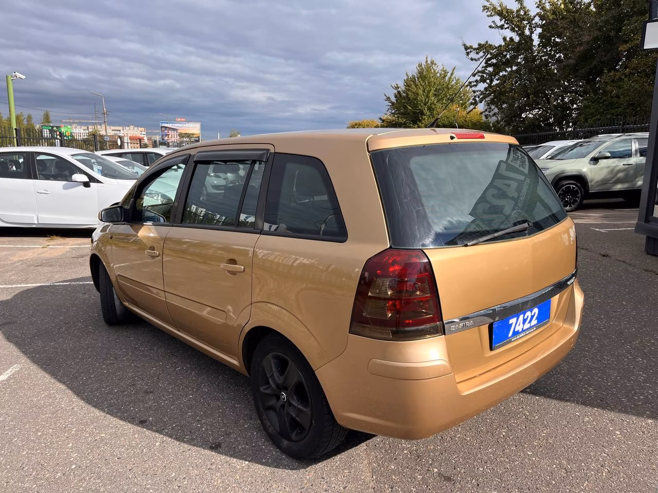 Opel Zafira фото 7