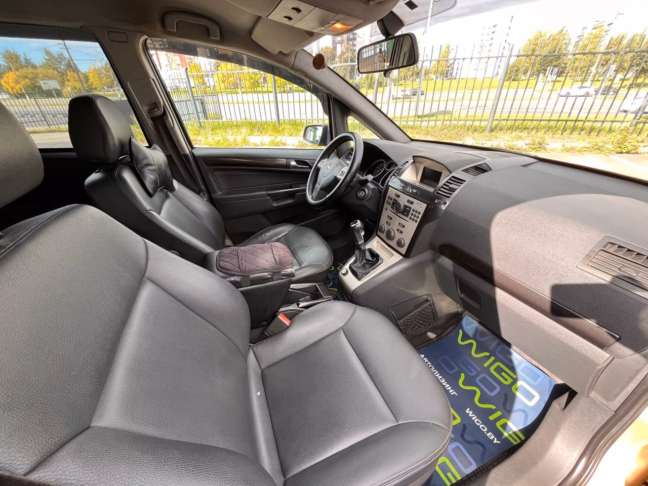 Opel Zafira фото 19