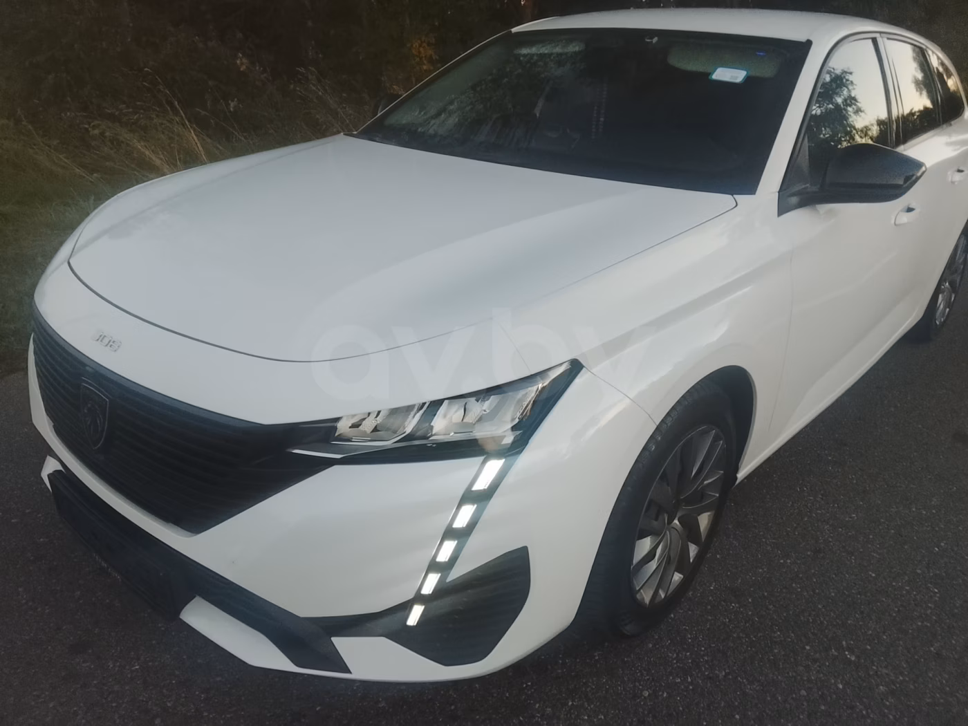 Peugeot 308 фото 2