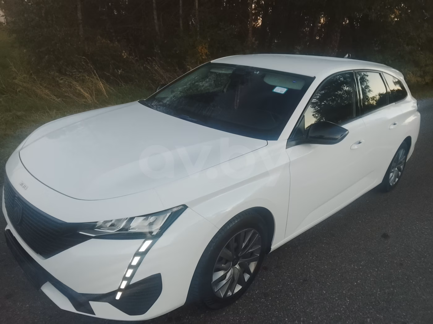 Peugeot 308 фото 3