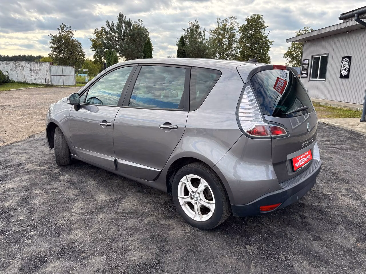 Renault Scenic фото 7