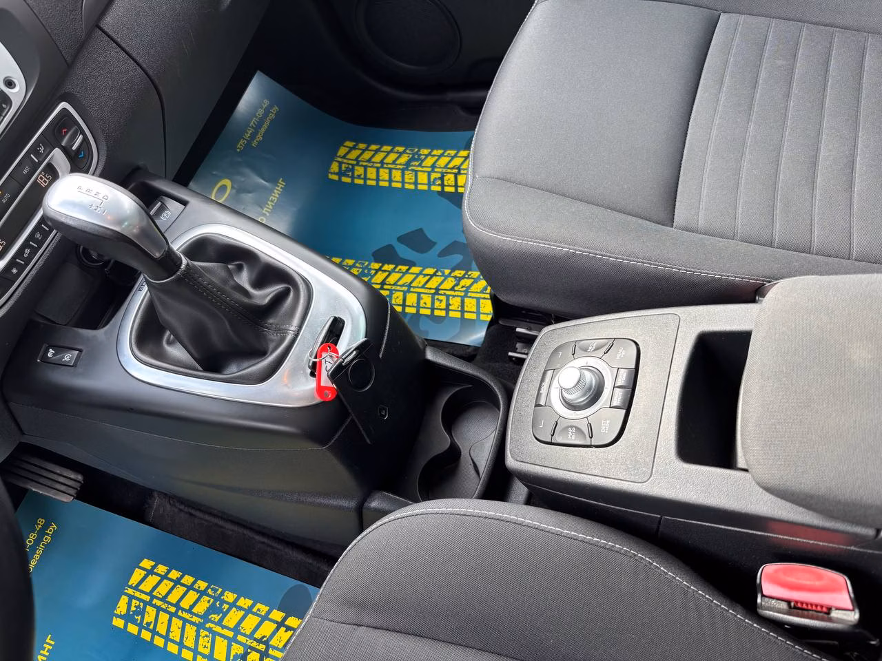 Renault Scenic фото 13
