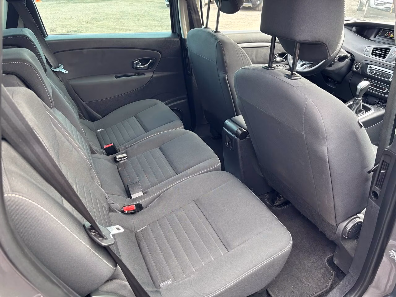 Renault Scenic фото 18