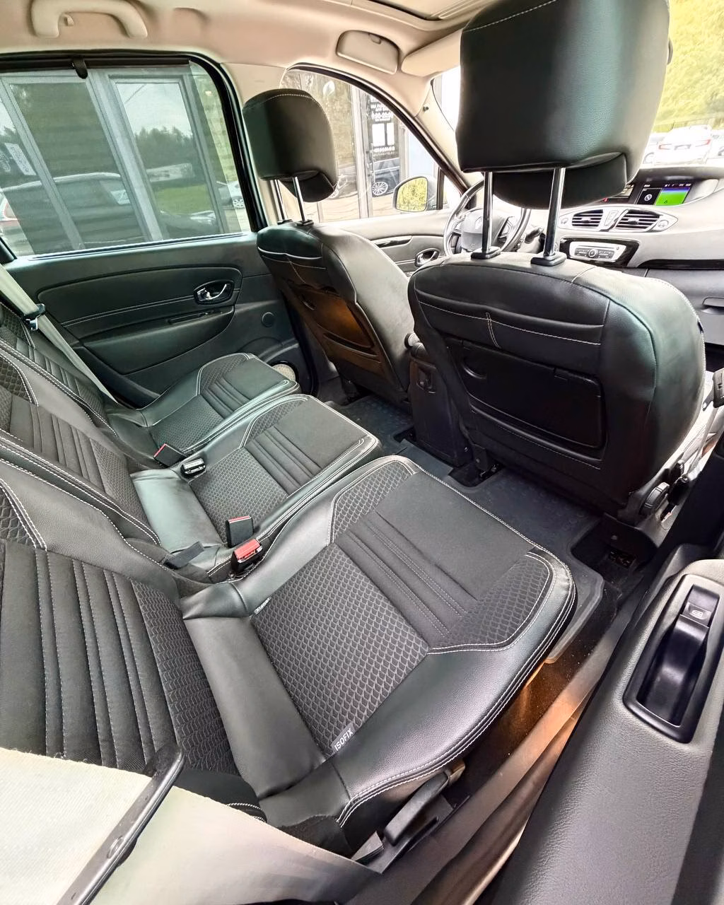 Renault Grand Scenic фото 13