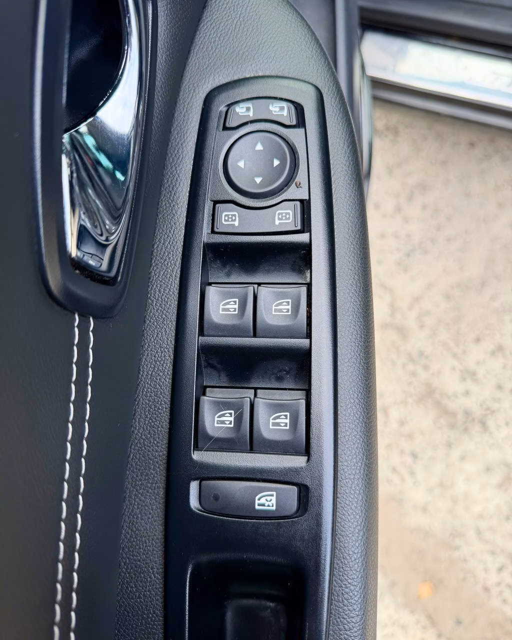 Renault Grand Scenic фото 18