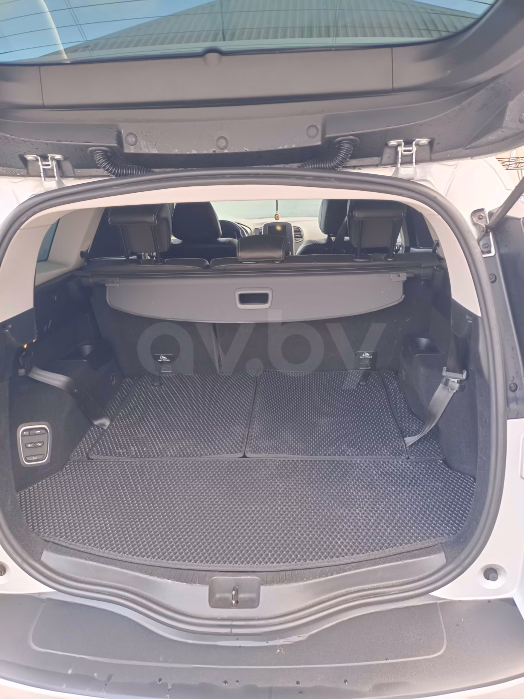 Renault Grand Scenic фото 12